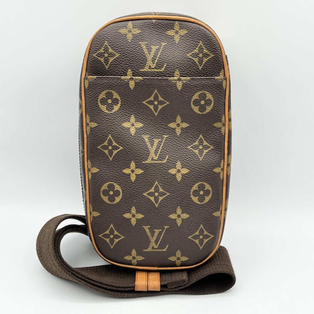  Louis Vuitton ルイ•ヴィトン モノグラム ポシェット ガンジュ M51870 