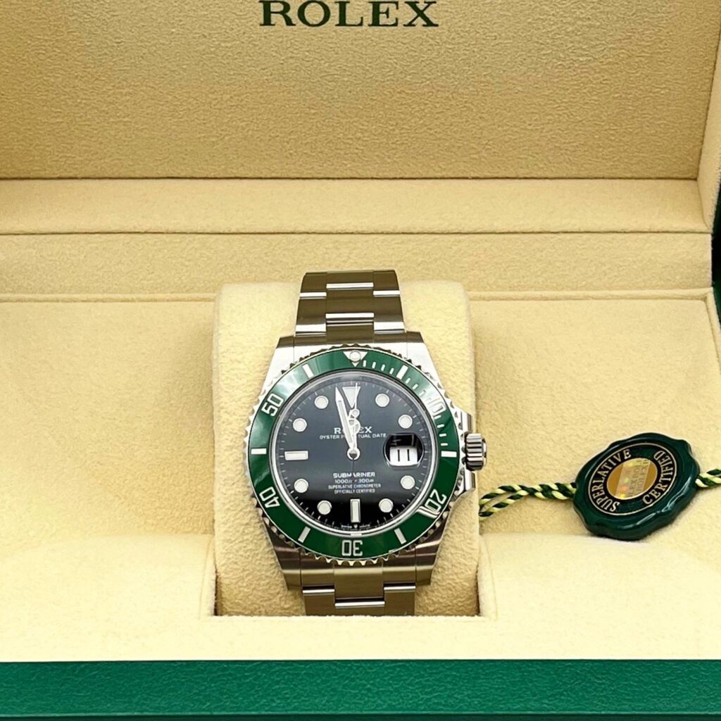 ROLEX ロレックス サブマリーナーデイト 126610LV グリーン 腕時計