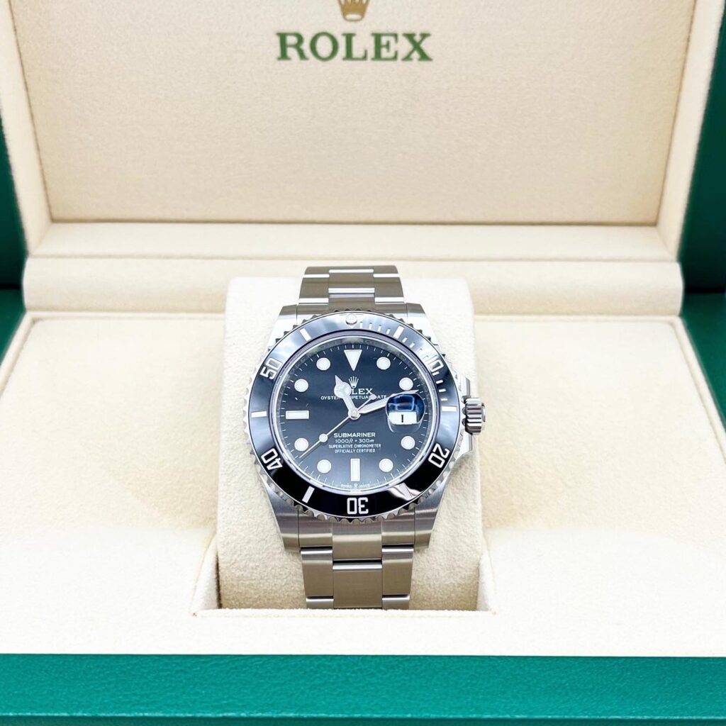 ROLEX ロレックス サブマリーナー デイト 126610LN ブラック 腕時計