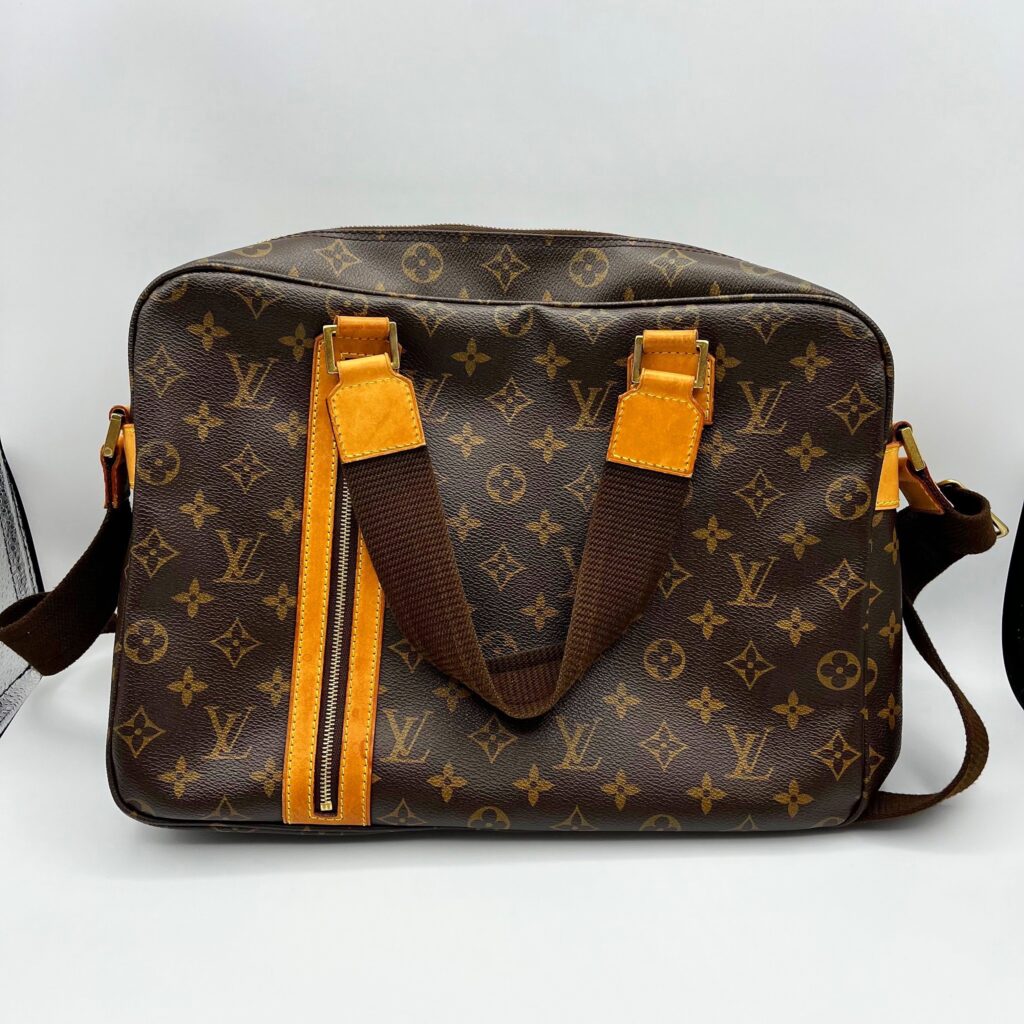 LOUIS VUITTON サック ボスフォール ショルダーバッグ 【限定品】 - バッグ